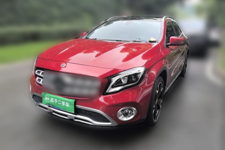 Used Mercedes-Benz GLA 2017 GLA 220 4MATIC Fashion Model Guazi used car, China used car export, Used car for sale, Used cars, Cheapest cars for sale