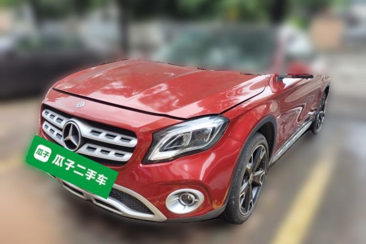 Used Mercedes-Benz GLA 2017 GLA 220 4MATIC Fashion Model Guazi used car, China used car export, Used car for sale, Used cars, Cheapest cars for sale