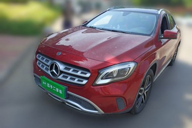 Mercedes-Benz GLA 2017 GLA 200 Fashion Model usado