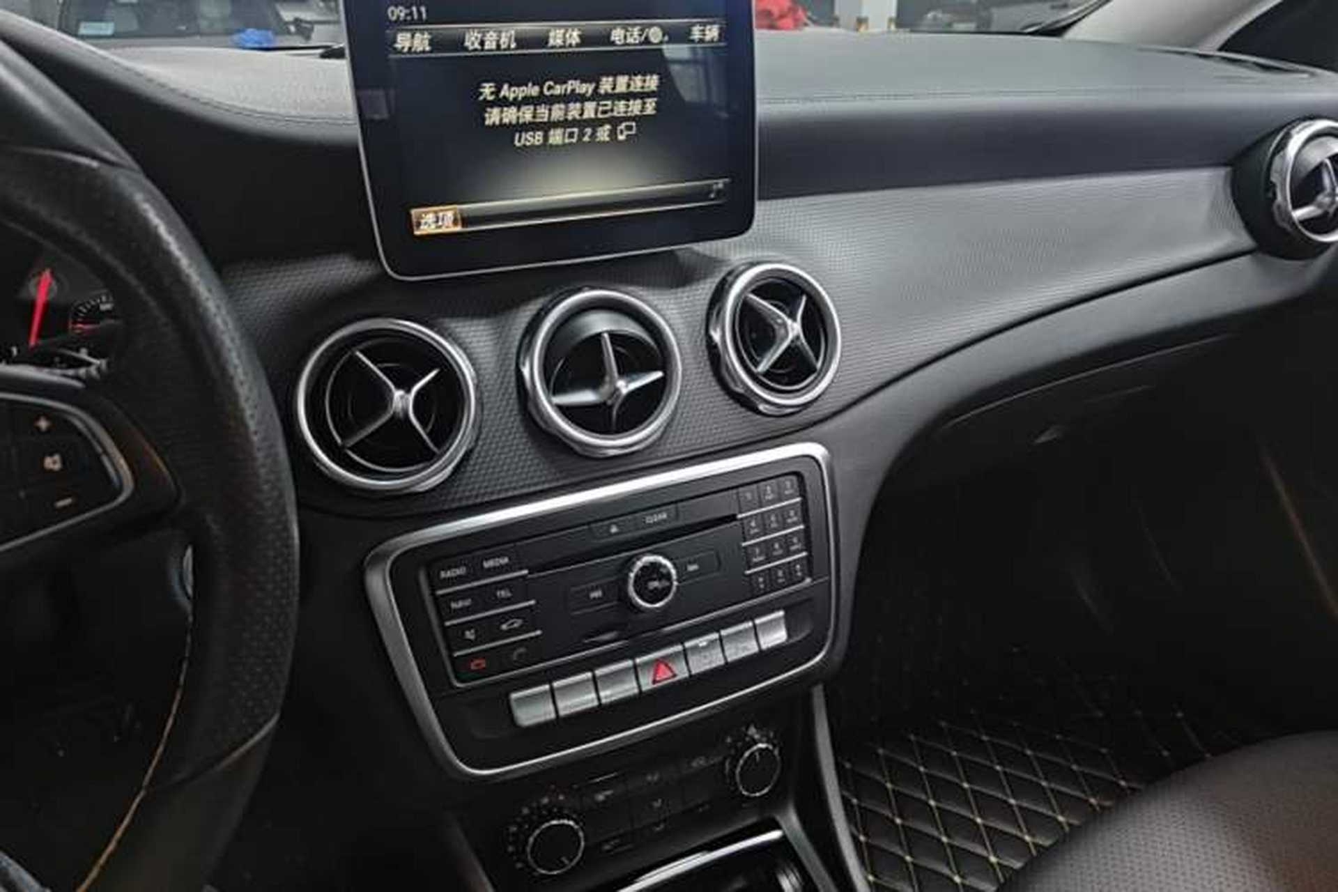 Used Mercedes-Benz GLA 2017 GLA 200 Fashion Model Audio And AC Panel