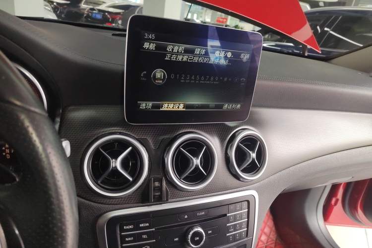 Used Mercedes-Benz GLA 2017 GLA 200 Fashion Model Audio And AC Panel