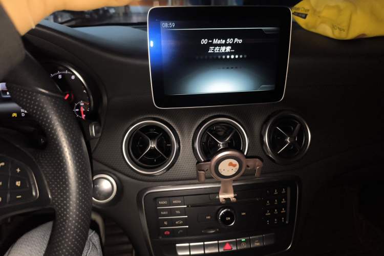 Used Mercedes-Benz GLA 2017 GLA 200 Sport Edition Audio And AC Panel