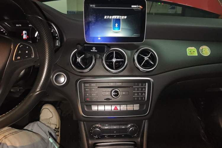Used Mercedes-Benz GLA 2017 GLA 200 Fashion Model Audio And AC Panel