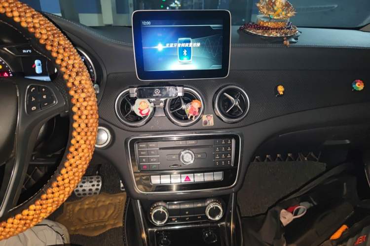 Used Mercedes-Benz GLA 2017 GLA 200 Fashion Model Audio And AC Panel