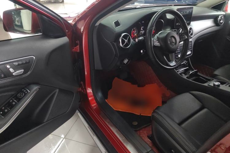 Used Mercedes-Benz GLA 2017 GLA 200 Fashion Model Driver Seat
