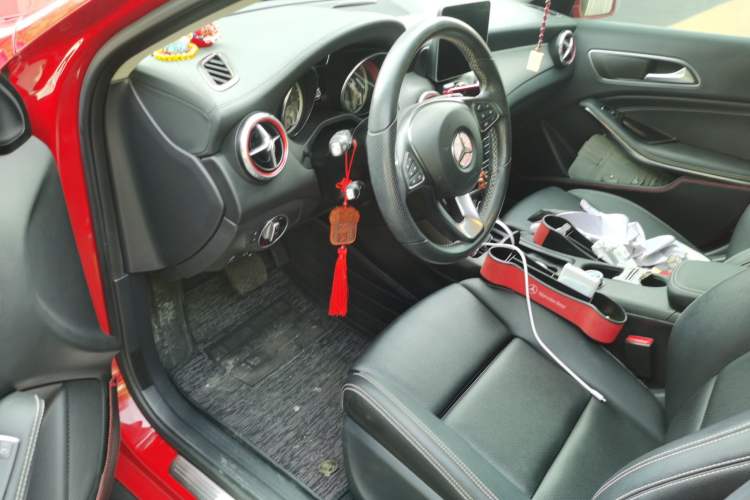 Used Mercedes-Benz GLA 2017 GLA 200 Fashion Model Driver Seat