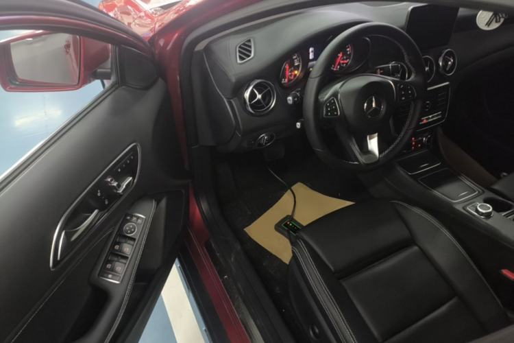 Used Mercedes-Benz GLA 2017 GLA 200 Fashion Model Driver Seat