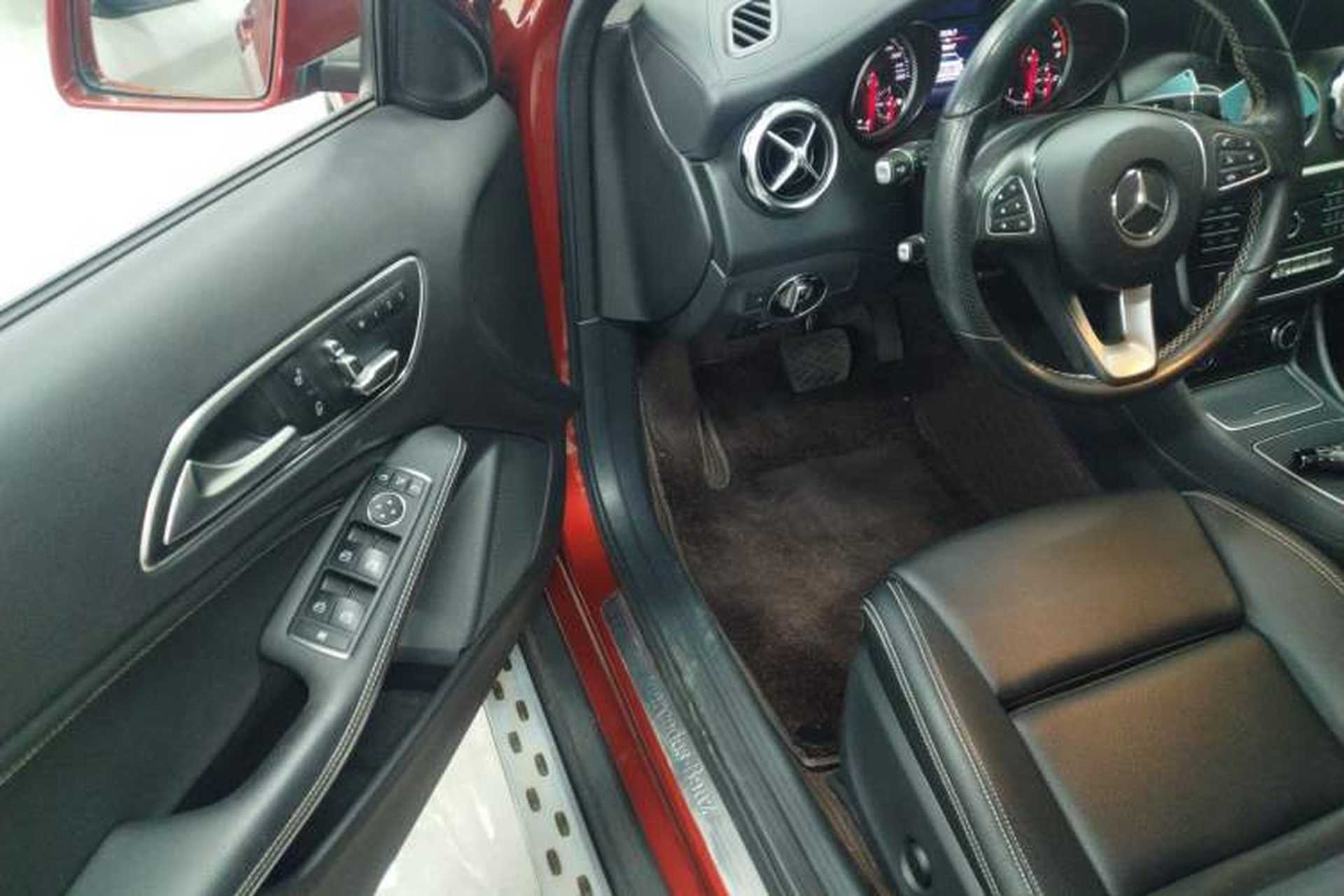 Used Mercedes-Benz GLA 2017 GLA 200 Fashion Model Driver Seat