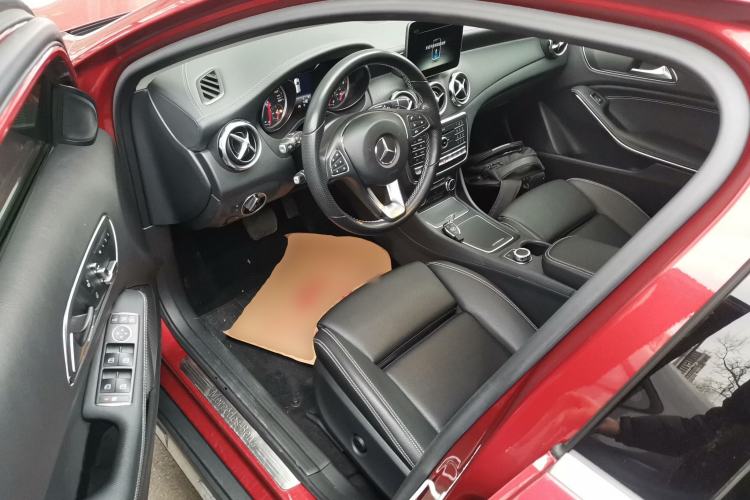 Used Mercedes-Benz GLA 2017 GLA 220 4MATIC Fashion Model Driver Seat