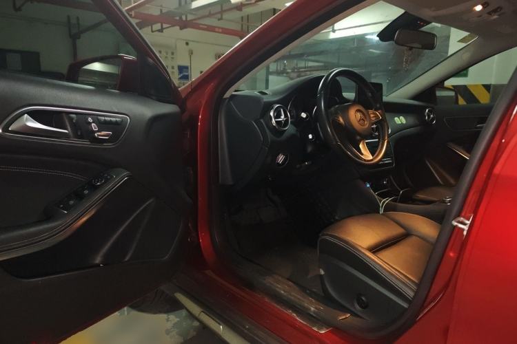 Used Mercedes-Benz GLA 2017 GLA 200 Fashion Model Driver Seat