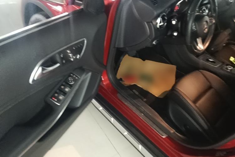 Used Mercedes-Benz GLA 2017 GLA 200 Fashion Model Driver Seat