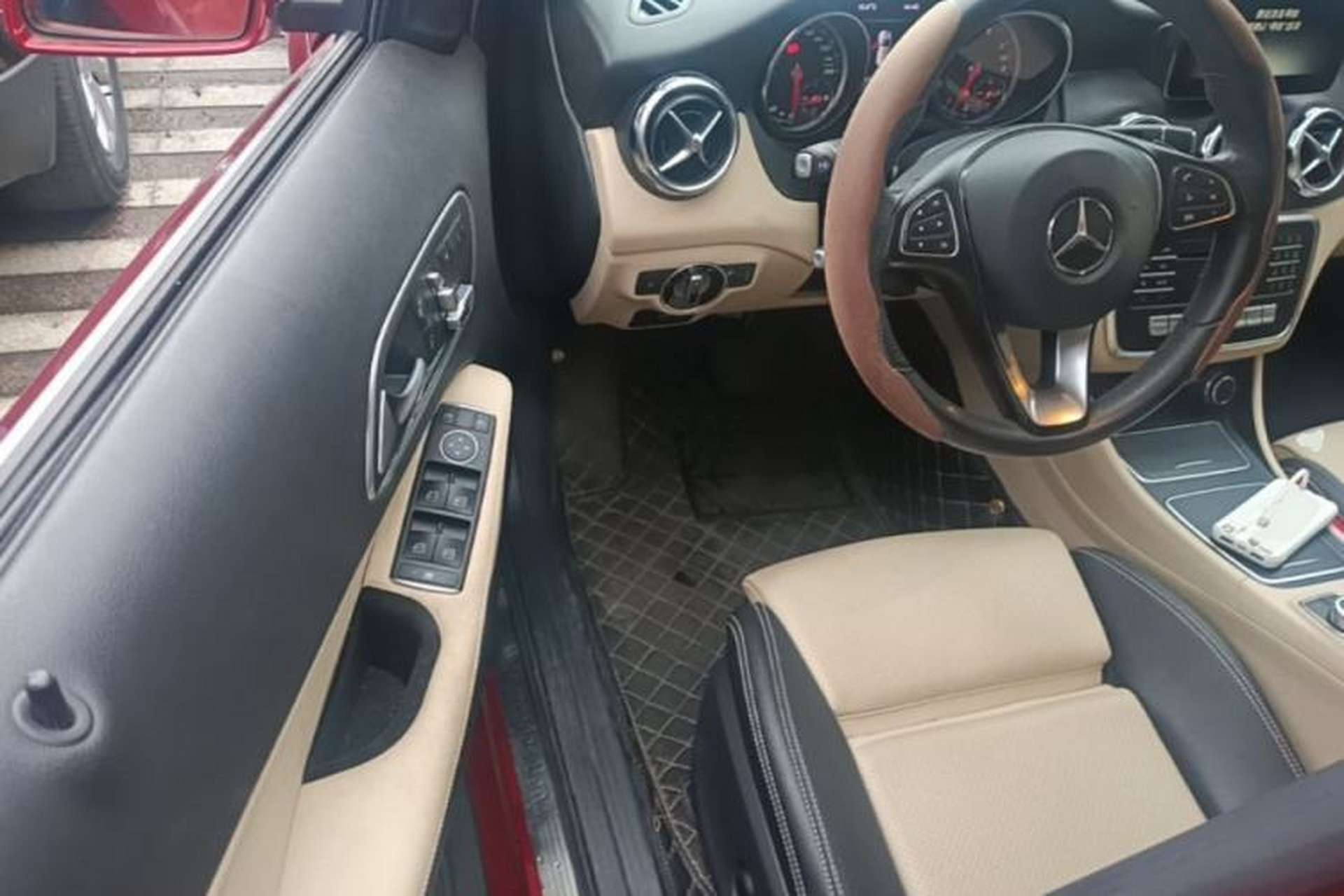 Used Mercedes-Benz GLA 2017 GLA 200 Sport Edition Driver Seat