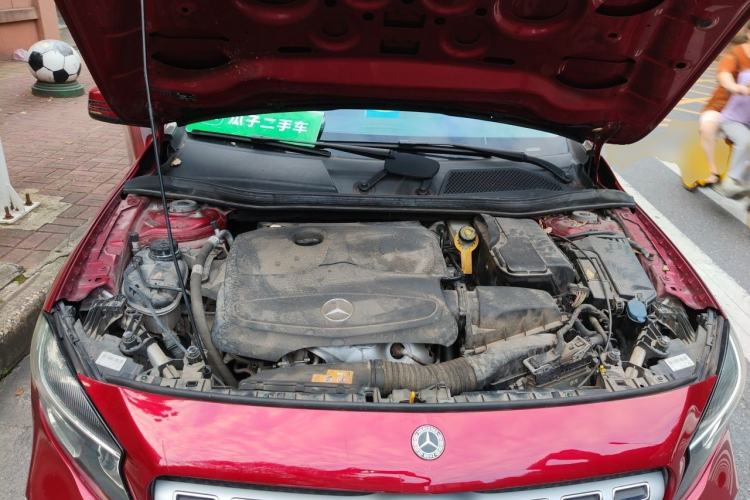 Used Mercedes-Benz GLA 2017 GLA 200 Sport Edition Engine Bay