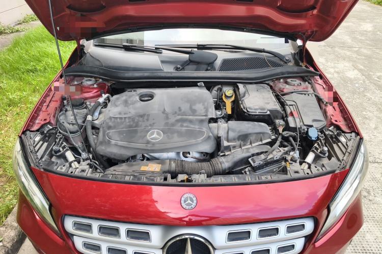 Used Mercedes-Benz GLA 2017 GLA 200 Fashion Model Engine Bay