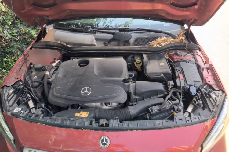 Used Mercedes-Benz GLA 2017 GLA 200 Fashion Model Engine Bay