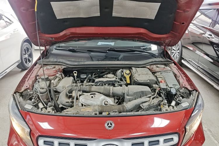 Used Mercedes-Benz GLA 2017 GLA 200 Sport Edition Engine Bay