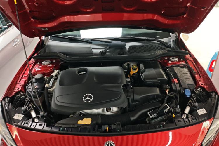 Used Mercedes-Benz GLA 2017 GLA 200 Sport Edition Engine Bay