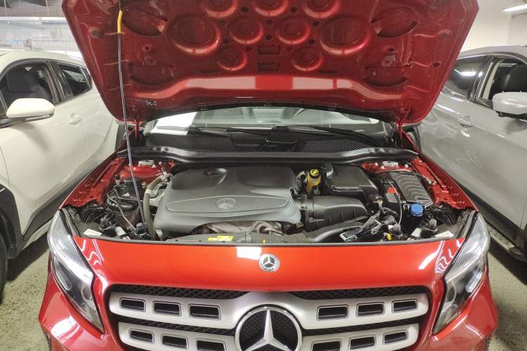 Used Mercedes-Benz GLA 2017 GLA 200 Sport Edition Engine Bay