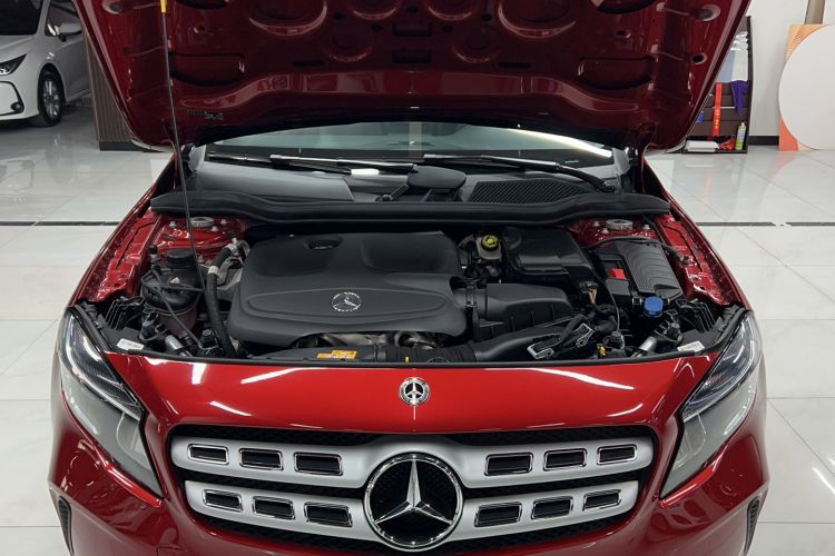 Used Mercedes-Benz GLA 2017 GLA 200 Sport Edition Engine Bay