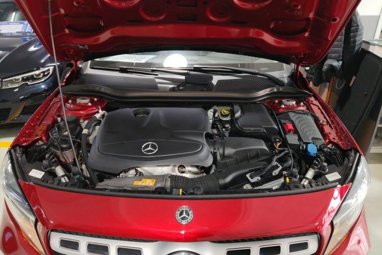 Used Mercedes-Benz GLA 2017 GLA 200 Sport Edition Engine Bay