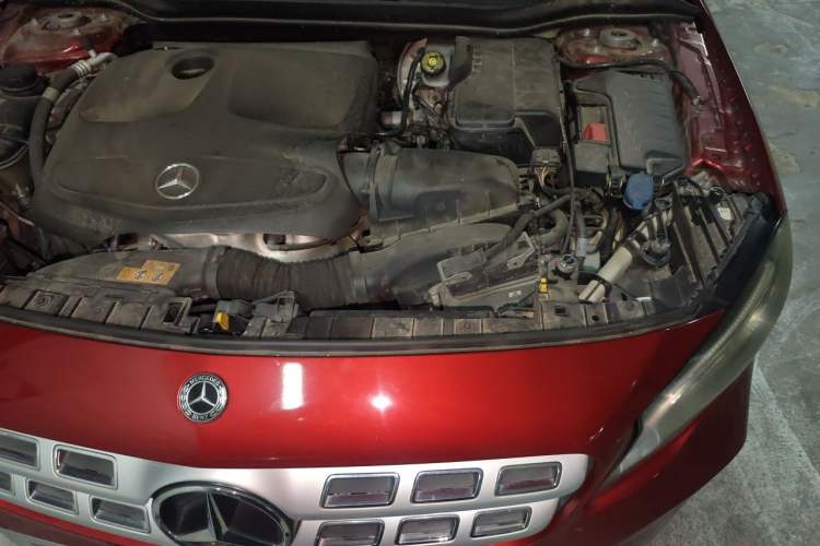 Used Mercedes-Benz GLA 2017 GLA 200 Sport Edition Engine Bay Left