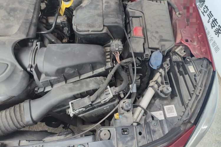 Used Mercedes-Benz GLA 2017 GLA 200 Fashion Model Engine Bay Left