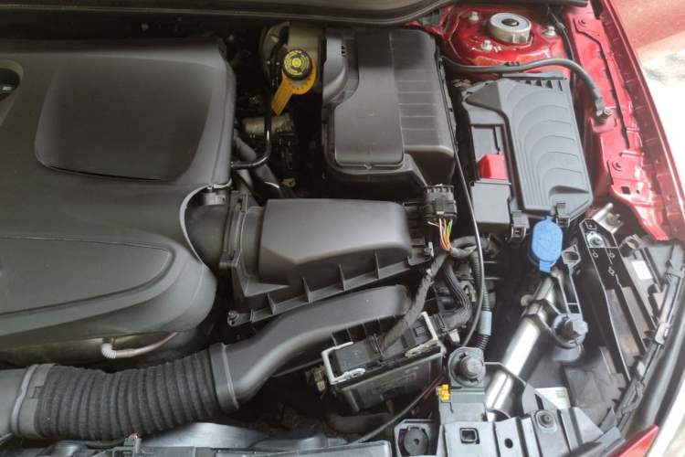 Used Mercedes-Benz GLA 2017 GLA 200 Fashion Model Engine Bay Left