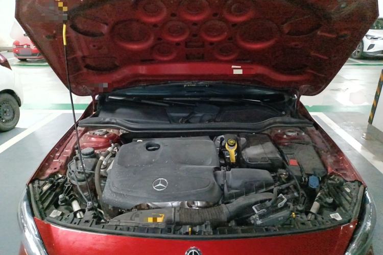 Used Mercedes-Benz GLA 2017 GLA 200 Fashion Model Engine Bay