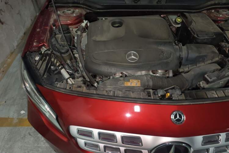 Used Mercedes-Benz GLA 2017 GLA 200 Sport Edition Engine Bay Right