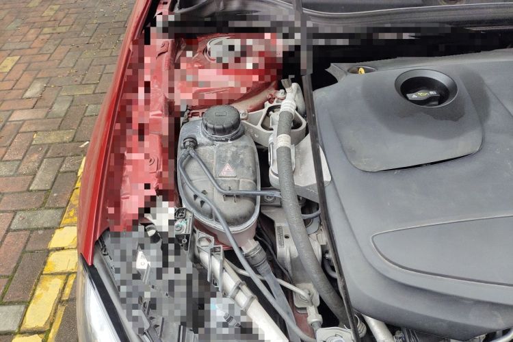 Used Mercedes-Benz GLA 2017 GLA 220 4MATIC Fashion Model Engine Bay Right