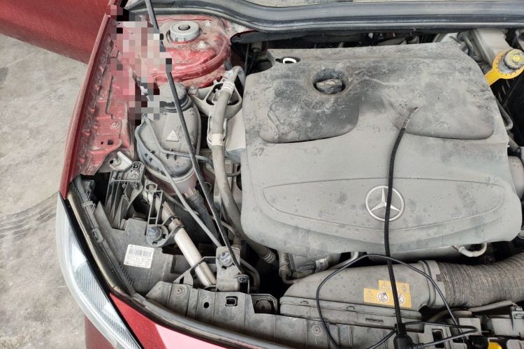 Used Mercedes-Benz GLA 2017 GLA 200 Sport Edition Engine Bay Right