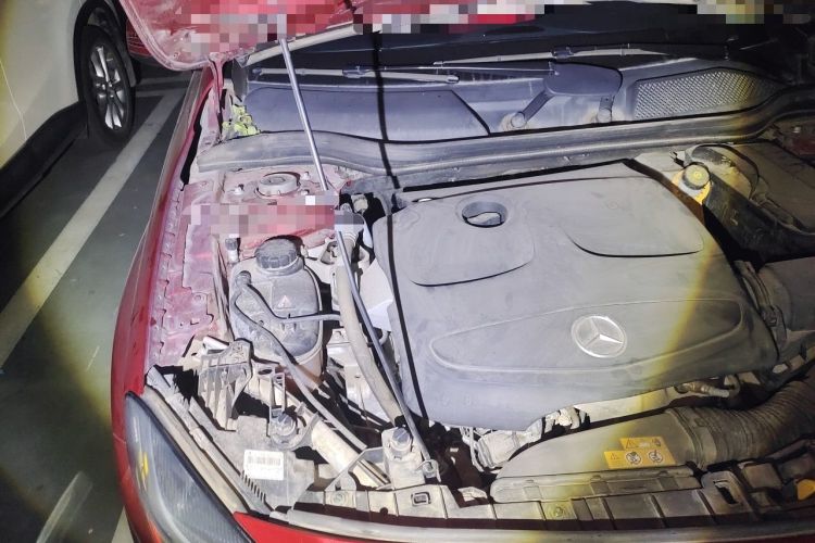 Used Mercedes-Benz GLA 2017 GLA 200 Sport Edition Engine Bay Right