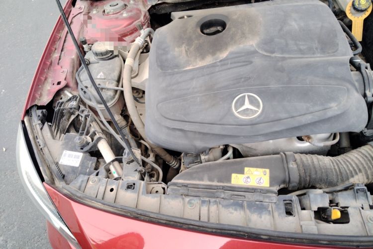 Used Mercedes-Benz GLA 2017 GLA 200 Sport Edition Engine Bay Right