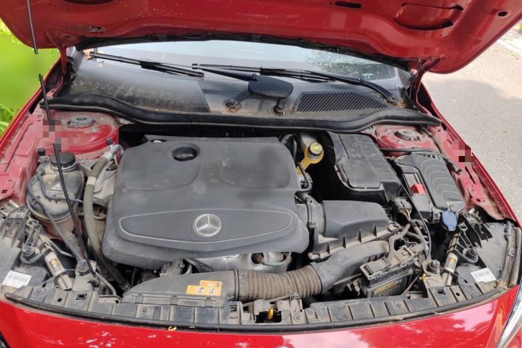 Used Mercedes-Benz GLA 2017 GLA 200 Sport Edition Engine Bay