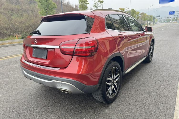Used Mercedes-Benz GLA 2017 GLA 200 Fashion Model Exterior 2