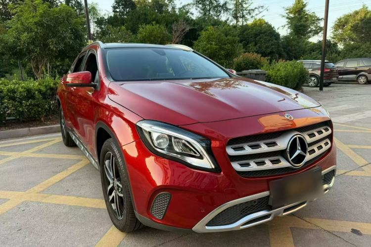 Used Mercedes-Benz GLA 2017 GLA 200 Fashion Model Exterior 2