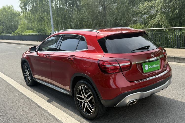 Used Mercedes-Benz GLA 2017 GLA 200 Fashion Model Exterior 3