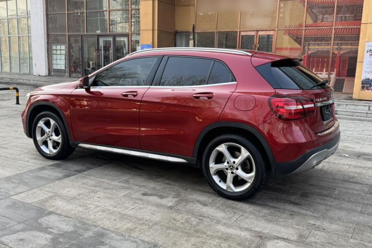 Used Mercedes-Benz GLA 2017 GLA 200 Sport Edition Exterior 3