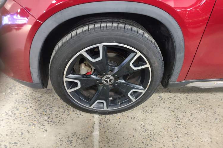 Used Mercedes-Benz GLA 2017 GLA 220 4MATIC Fashion Model Exterior 3