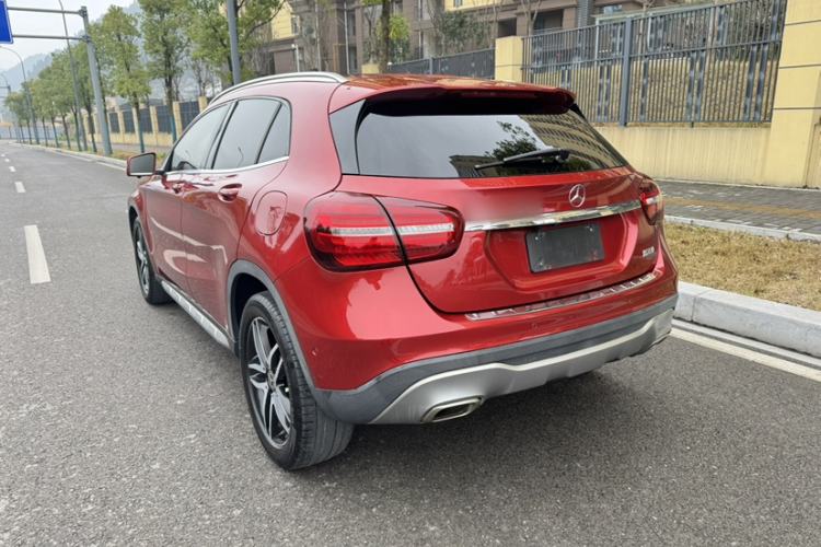 Used Mercedes-Benz GLA 2017 GLA 200 Fashion Model Exterior 3