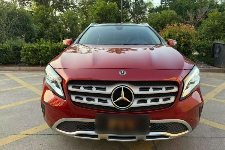 Used Mercedes-Benz GLA 2017 GLA 200 Fashion Model Exterior 3