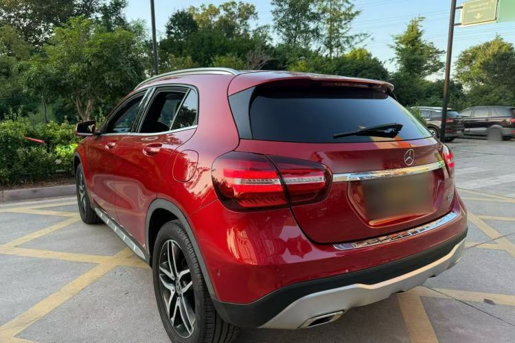 Used Mercedes-Benz GLA 2017 GLA 200 Fashion Model Exterior 4