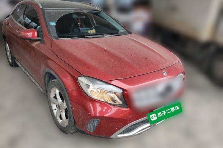 Used Mercedes-Benz GLA 2017 GLA 200 Sport Edition Front Right 45 Deg