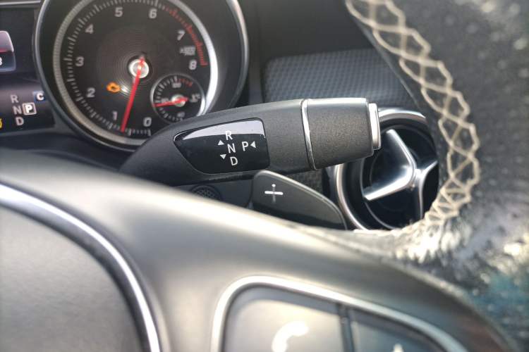 Used Mercedes-Benz GLA 2017 GLA 200 Sport Edition Gear Lever
