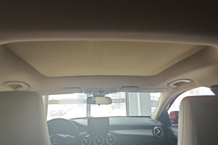 Used Mercedes-Benz GLA 2017 GLA 200 Fashion Model Headliner