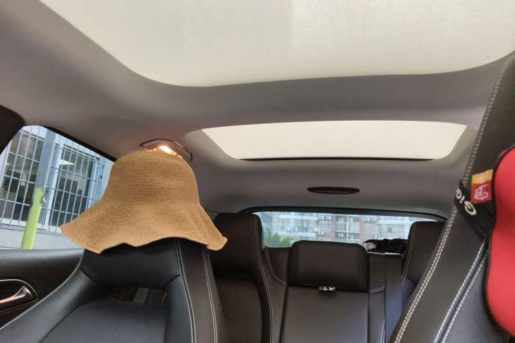Used Mercedes-Benz GLA 2017 GLA 200 Fashion Model Headliner