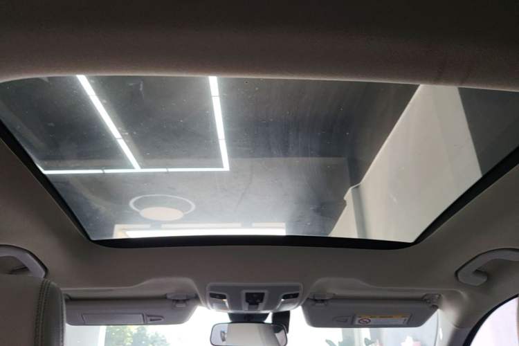 Used Mercedes-Benz GLA 2017 GLA 220 4MATIC Fashion Model Headliner