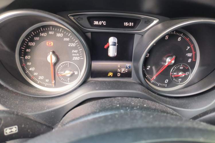 Used Mercedes-Benz GLA 2017 GLA 200 Fashion Model Instrument Cluster