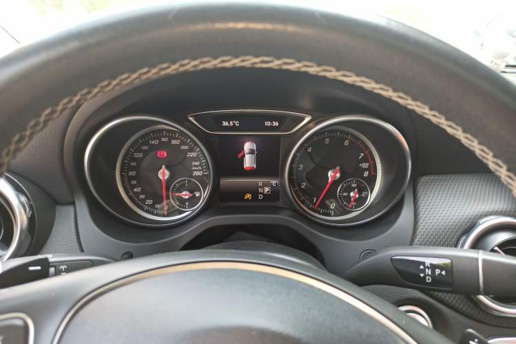 Used Mercedes-Benz GLA 2017 GLA 200 Fashion Model Instrument Cluster
