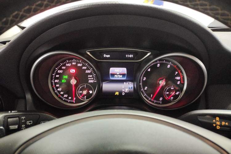 Used Mercedes-Benz GLA 2017 GLA 200 Sport Edition Instrument Cluster